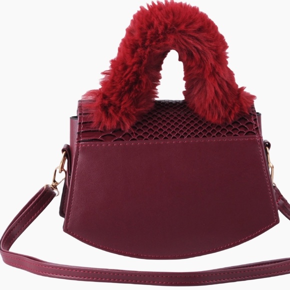 Wine Burgundy Faux Fur and Snakeskin Top Handle Handbag with shoulder strap - Picture 2 of 16